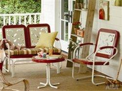 Unwind outdoors in comfort and style