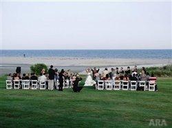 Tips for planning an 'attainable' destination wedding